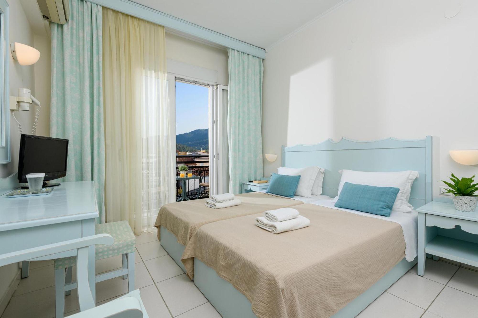 Hotel Timoleon Limenas  Esterno foto