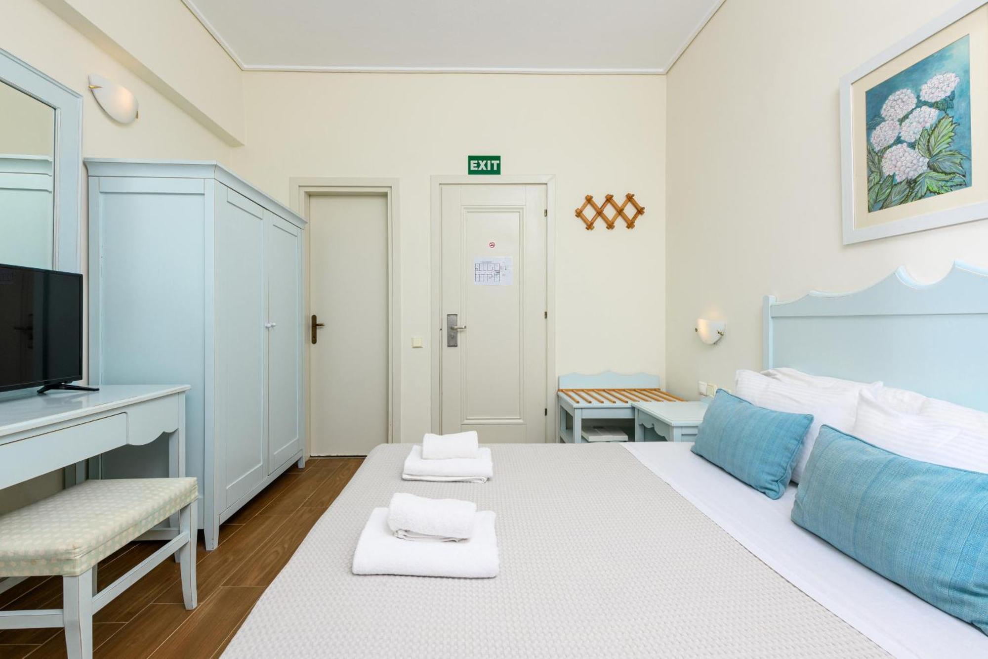Hotel Timoleon Limenas  Esterno foto