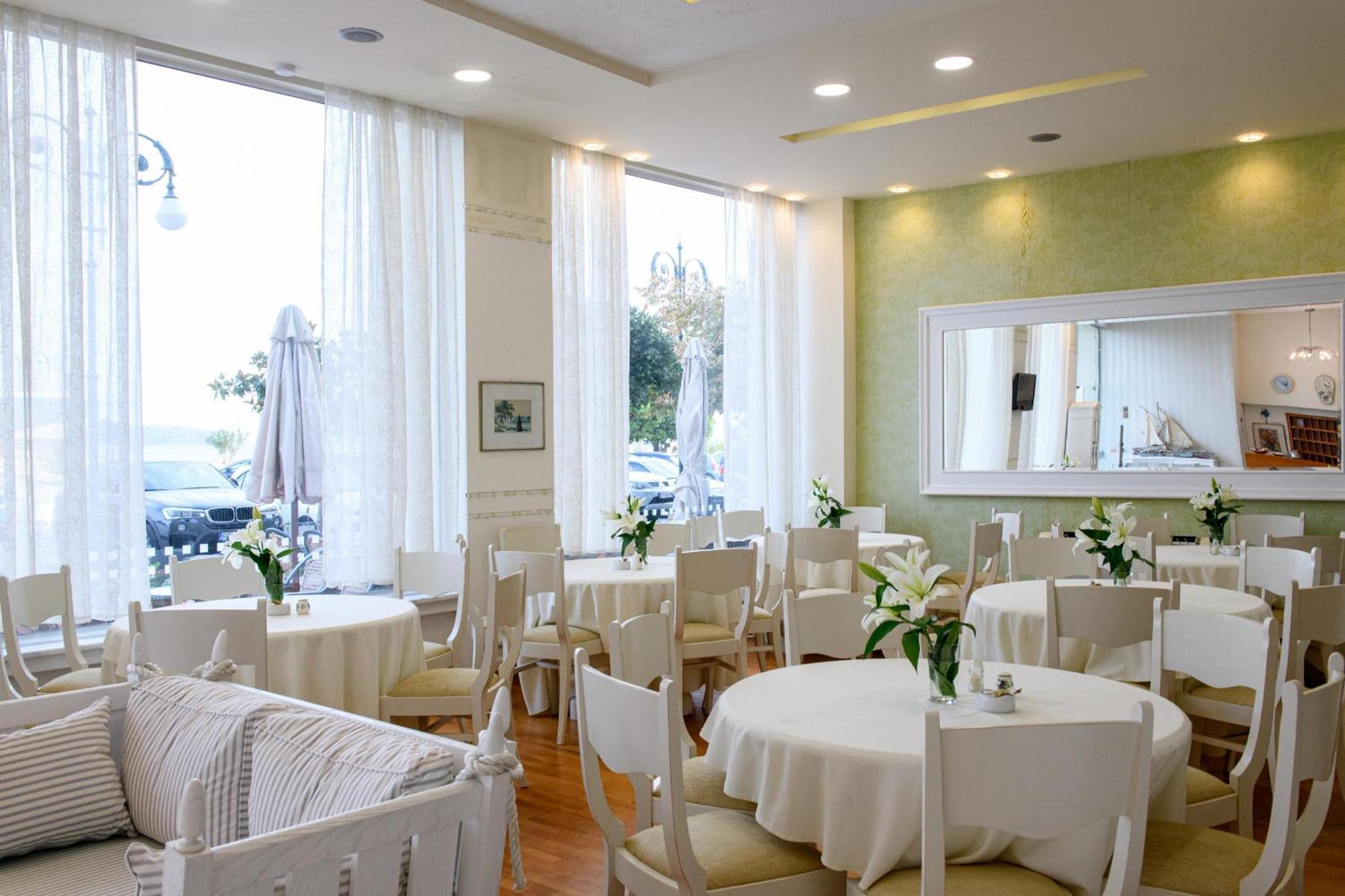 Hotel Timoleon Limenas  Esterno foto